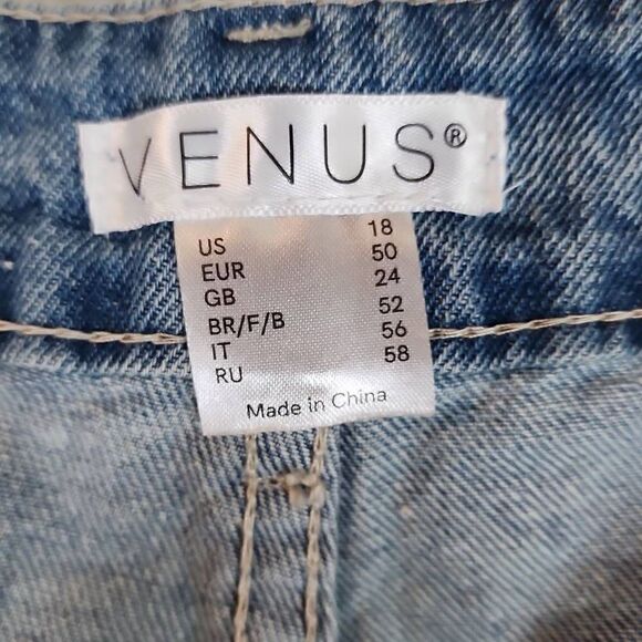 Venus Women's Mid Wash High Rise Ripped Cutout Embellished Denim Jeans Size 18 - Picture 10 of 10